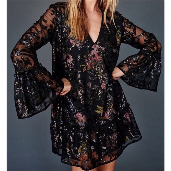 Free People Dresses & Skirts - NWOT Free People Falling Flowers Dress